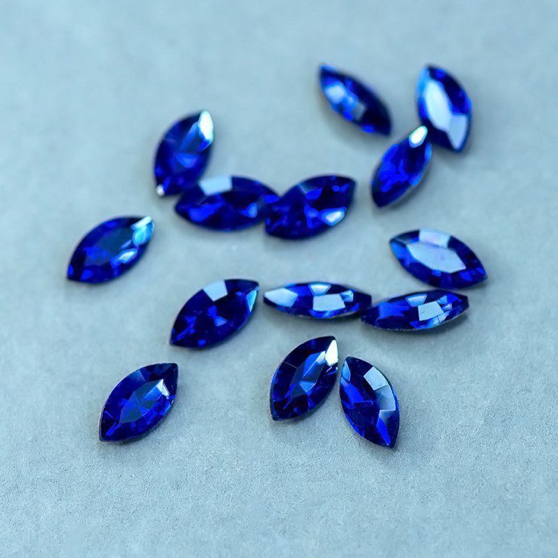 кабошон стекло кристалл, navette, цвет sapphire, 12х6 мм