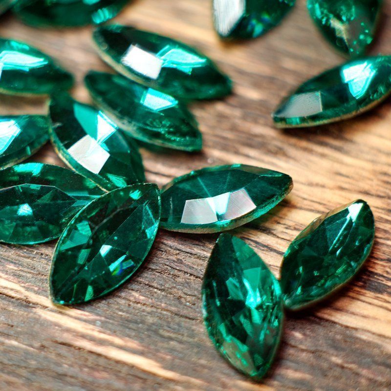 кабошон стекло кристалл, navette, цвет blue zircon, 12х6 мм