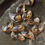 Подвеска стеклянная "Капля", граненая, цвет корицы, 22х13 мм