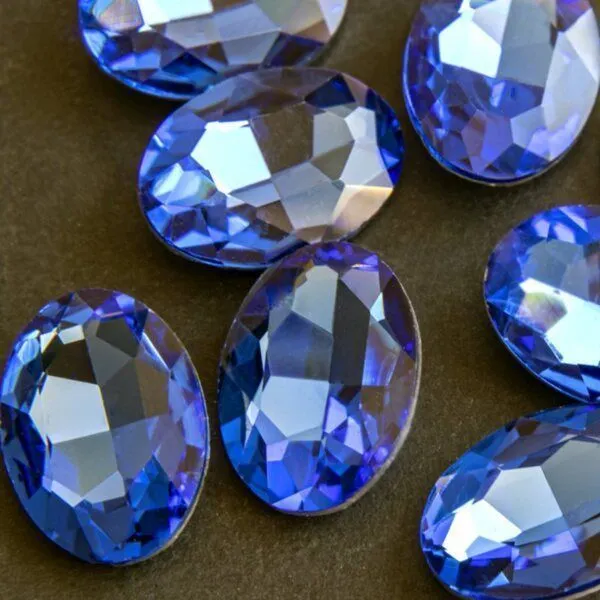 кабошон стекло кристалл, овальный, цвет lt.sapphire, 25х18 мм