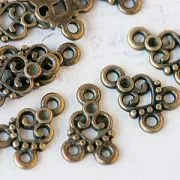 Коннектор "Сердечко", цвет античная бронза, 15х11х2 мм