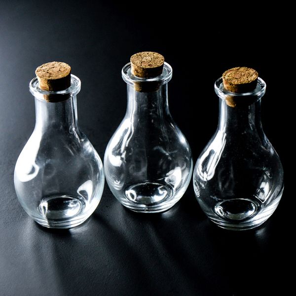 бутылочка с крышкой, грушевидная, прозрачная, 88х49 мм