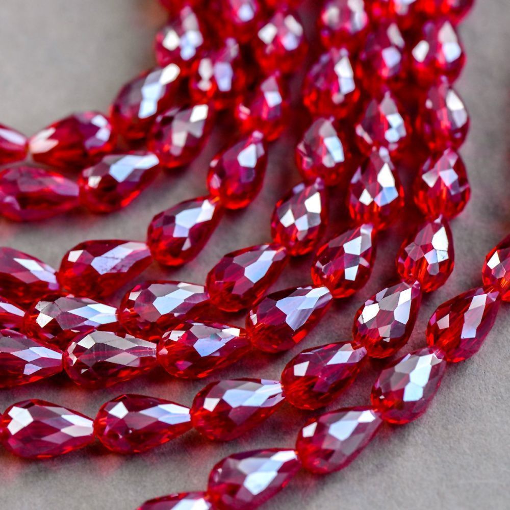 бусина "капля", граненая, стекло, цвет красный радужный, 15х10 мм