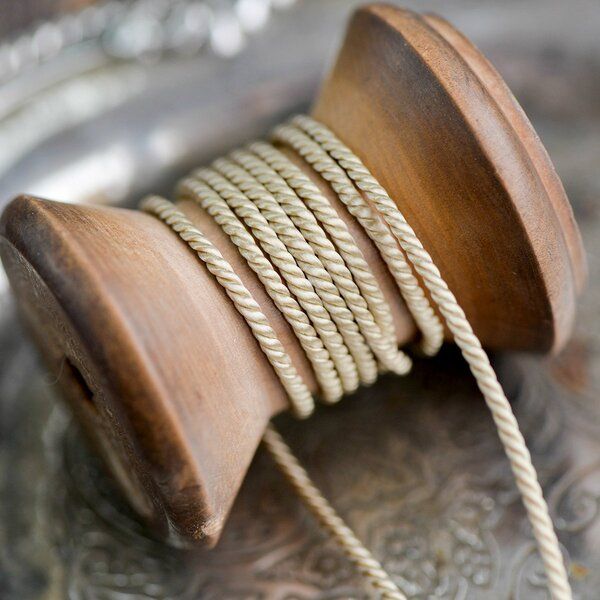 шнур витой из нейлона, цвет бежевый, 1.5 мм