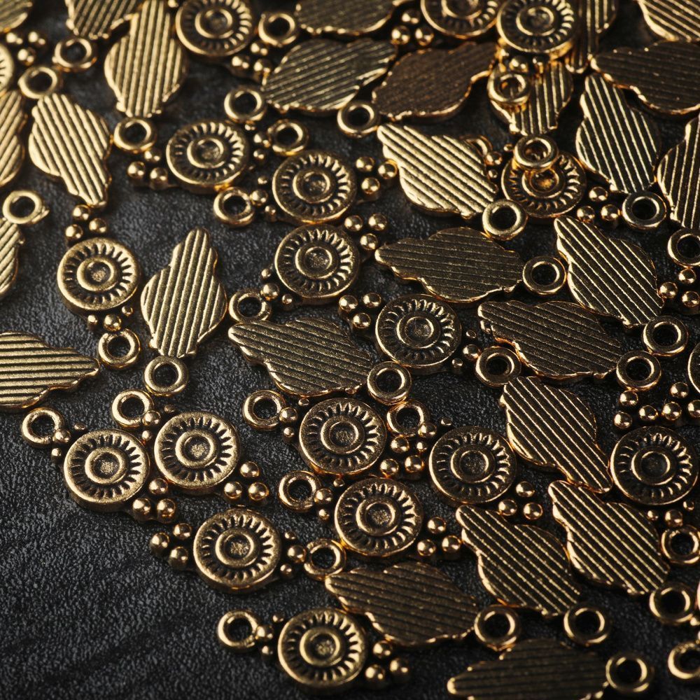 подвеска металл "митра", цвет античное золото, 16x7x1.5 мм