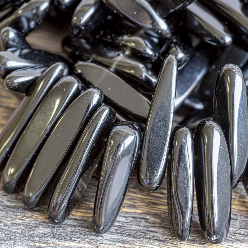 бусина агат, осколки, цвет черный, размерный микс