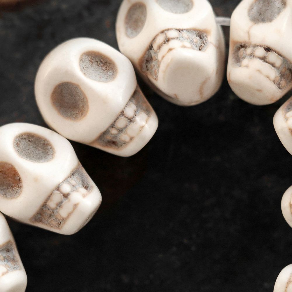 бусина говлит синтетический "череп", цвет бежевый, 13x12x9.5 мм