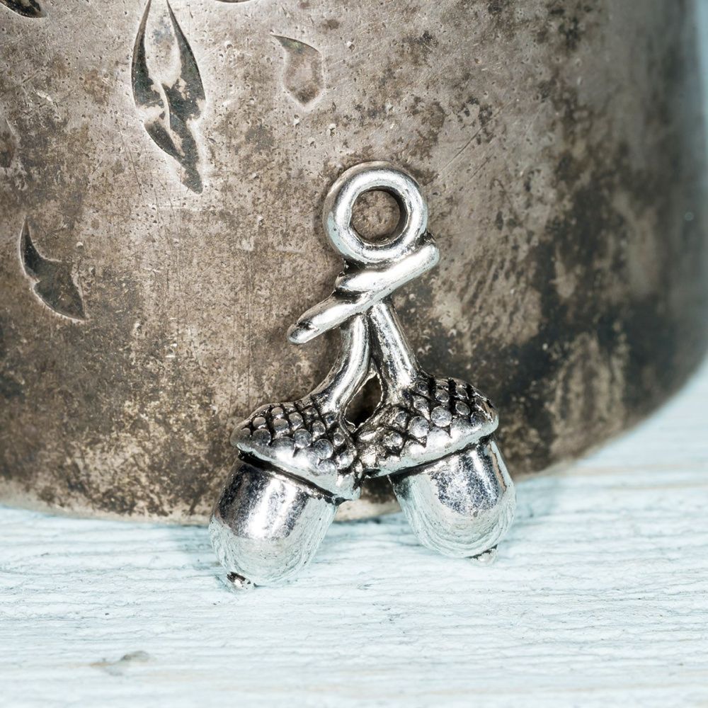 подвеска металлическая "желуди", цвет античное серебро, 15x11x5 мм