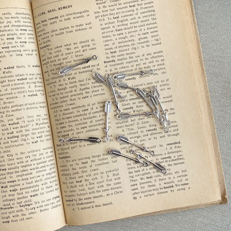 коннектор "стрела", цвет античное серебро, 37x6x2 мм