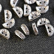 Разделитель со стразами двойной, цвет серебро, размер 12x6 мм