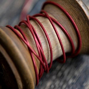 Шнур кожаный, цвет винный красный, диаметр 1 мм