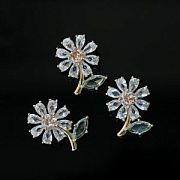 Подвеска металл "Маргаритка", цирконий/позолота, 19.5x18x7.5 мм