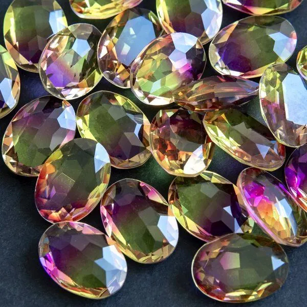 кабошон стекло кристалл, овальный, цвет turmaline #9, 18х13 мм