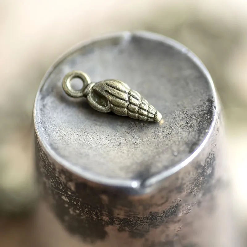 подвеска металлическая "ракушка", цвет античная бронза, 14x5x4 мм