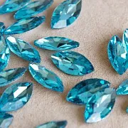 Кабошон стекло Кристалл, Navette, цвет Aquamarine, 18х9 мм