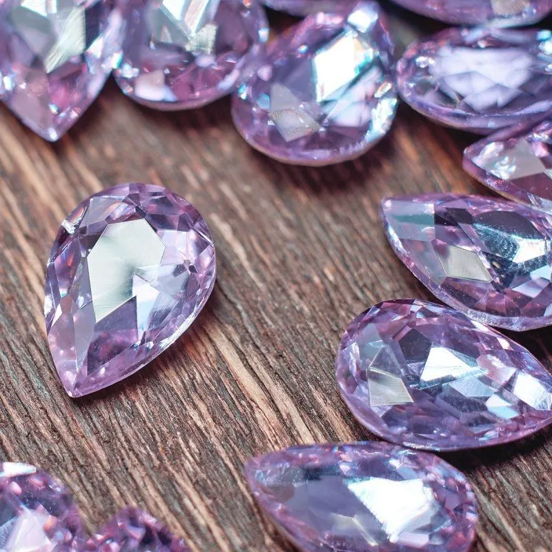 кабошон стекло кристалл, каплевидный, цвет tanzanite, 18х13 мм