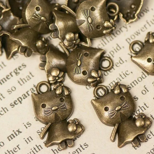 подвеска металлическая "китти", цвет античная бронза, 22x13x3.5 мм