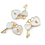 Подвеска металл "Замочек с ключиком", перламутр/позолота, 13.5x12.5x2 мм