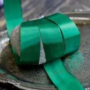 Лента, атлас, цвет зеленый яркий, ширина 25 мм